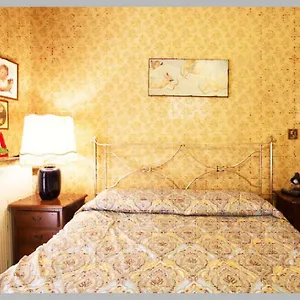 https://palinis-house.it-romehotels.com